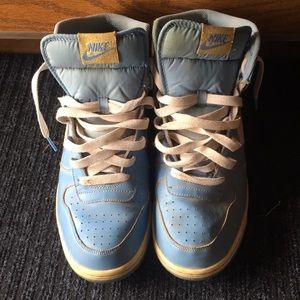 Big Nike Woven High LE men’s size 12